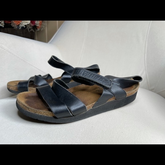 Naot Black Leather Ankle Strap Sandals Israel 7.5 - Picture 2 of 4